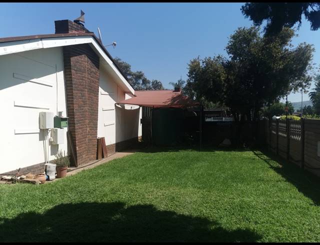3 BEDROOM HOUSE SOLD IN BOOYSENS
